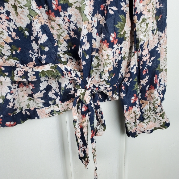 Lucky Brand Navy Blue Floral Boho Tie Top - Picture 9 of 9